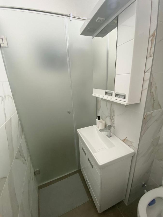 Apartman Mandic Βελιγράδι Εξωτερικό φωτογραφία